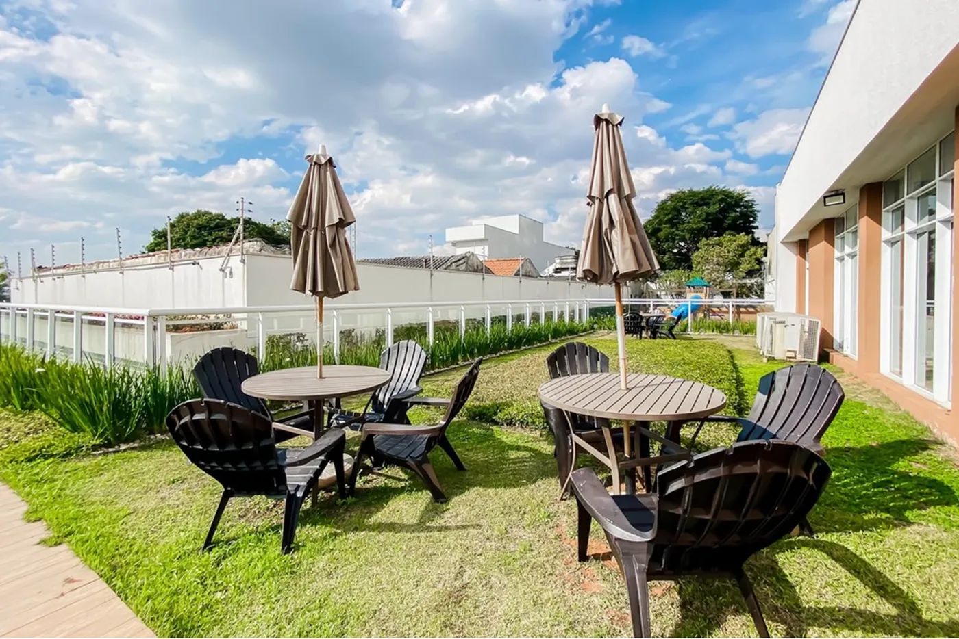 AHP 875 Apto 630331089-19 - REMAX Comunità Exclusividades