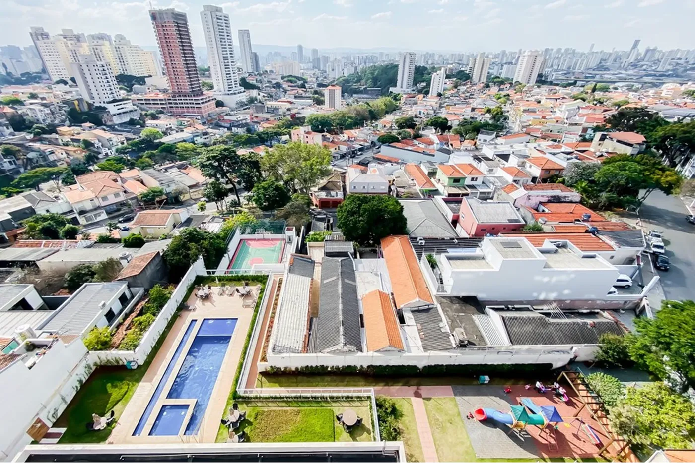 AHP 875 Apto 630331089-19 - REMAX Comunità Exclusividades