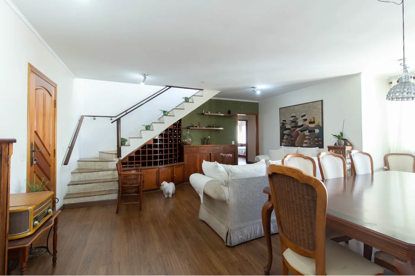 CBGE 195 Apto 601971018-1240 - REMAX Empire Exclusividades