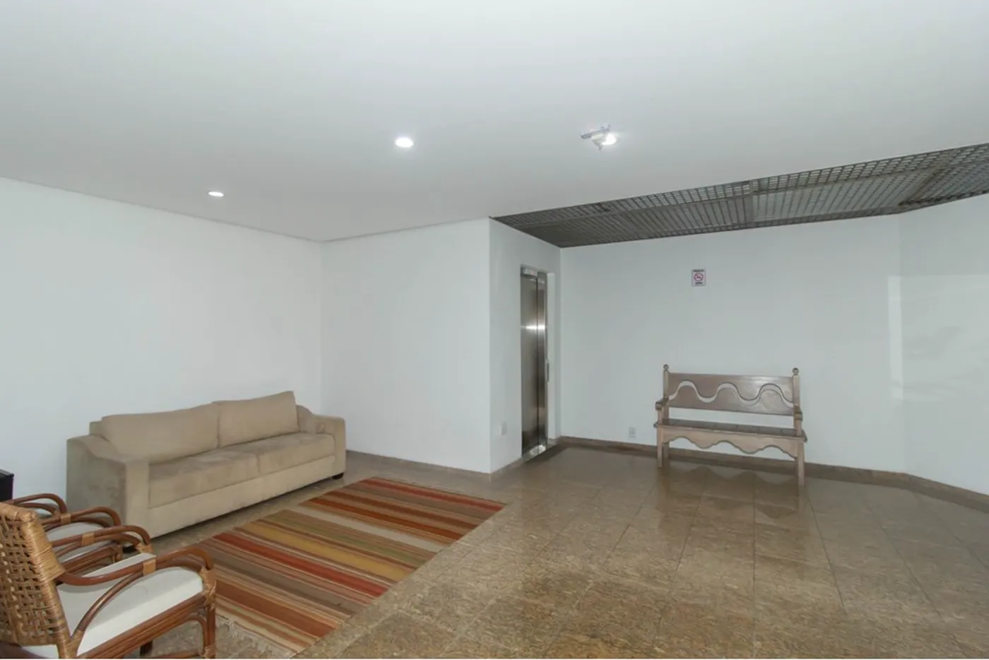 CBGE 195 Apto 601971018-1240 - REMAX Empire Exclusividades