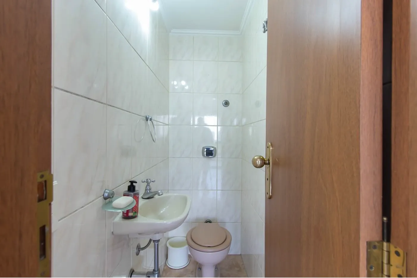 CBGE 195 Apto 601971018-1240 - REMAX Empire Exclusividades