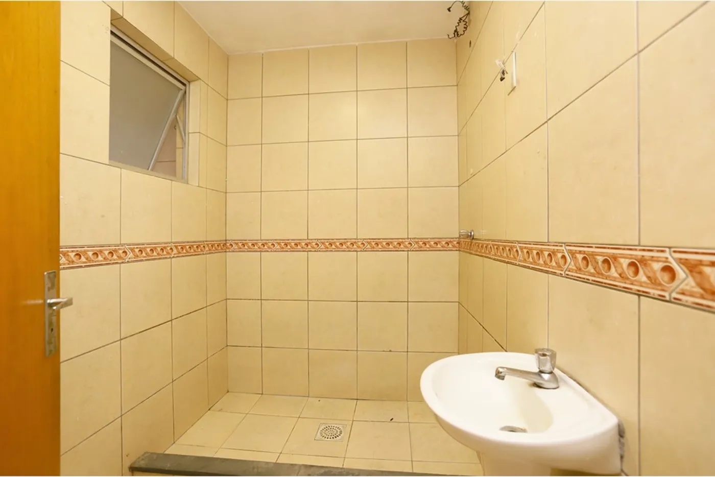 PDFB 49 Apto 612531061-14 - Remax MC3 Exclusividades