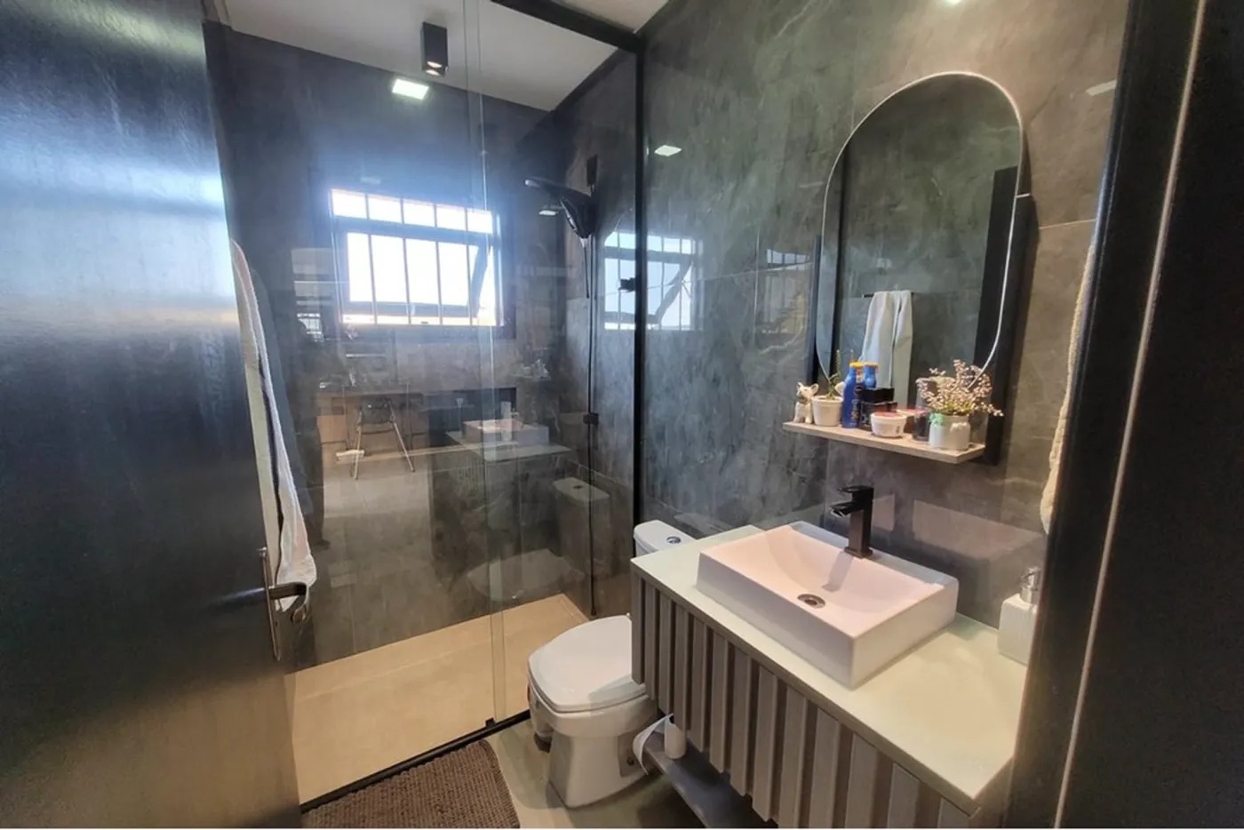 CLJ 300 612511062-17 - REMAX Moderna Exclusividades