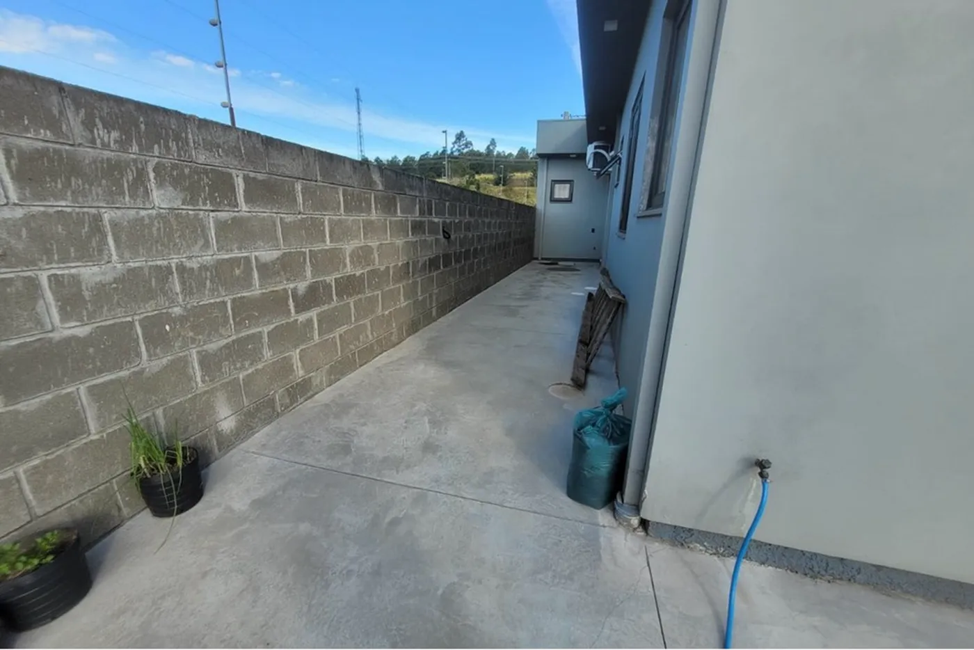 CLJ 300 612511062-17 - REMAX Moderna Exclusividades