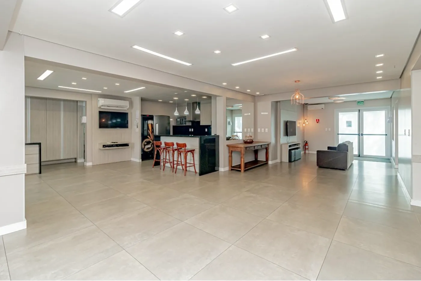 BVAT 180 Apto 612521047-26 - REMAX Place Exclusividades