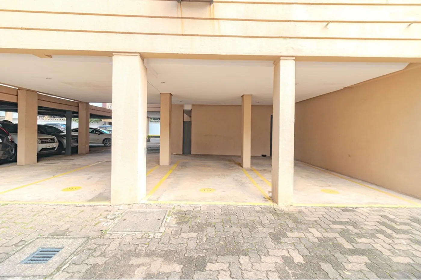 BVAB 175 Apto 612521047-25 - REMAX Place Exclusividades