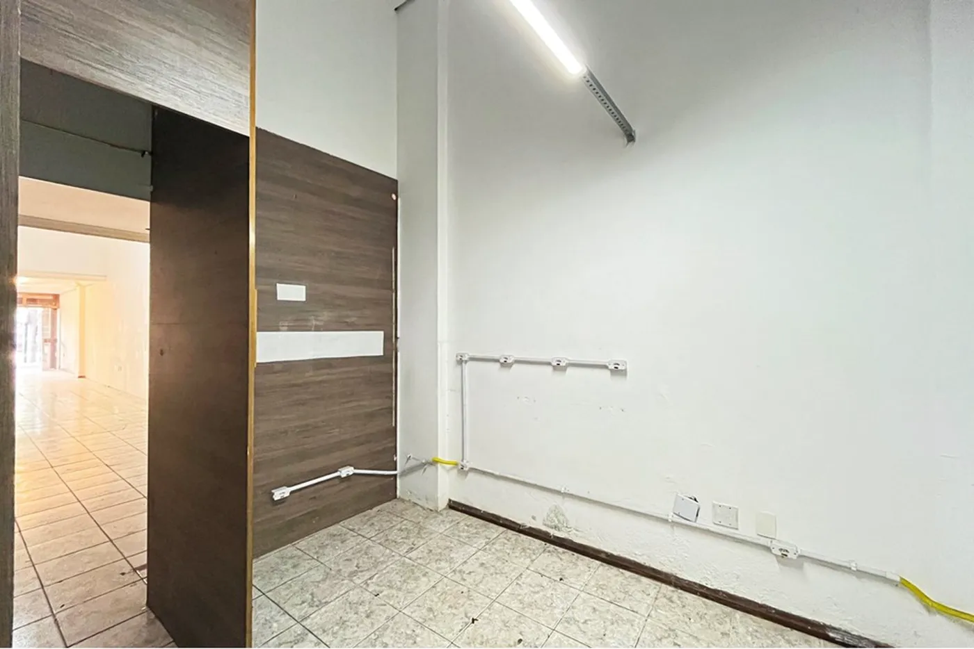 CBVA 210 Loja 610101007-36 - REMAX Tri Exclusividades