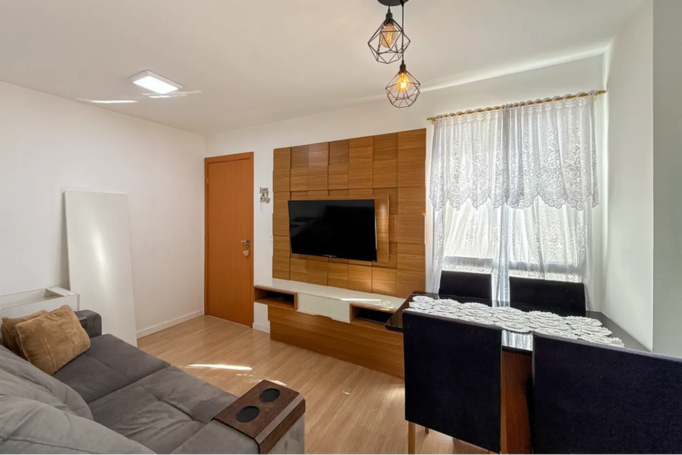 EVB 3521 Apto 612651041-18 - REMAX Pillares Exclusividades