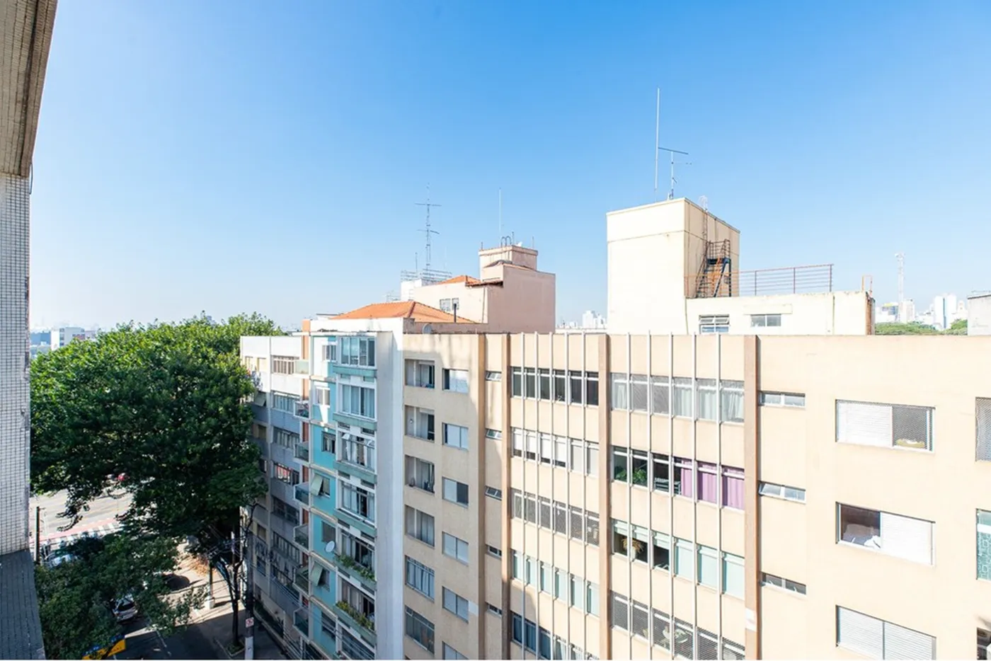 BRB 120 Apto 601241056-35 - REMAX Ville Exclusividades