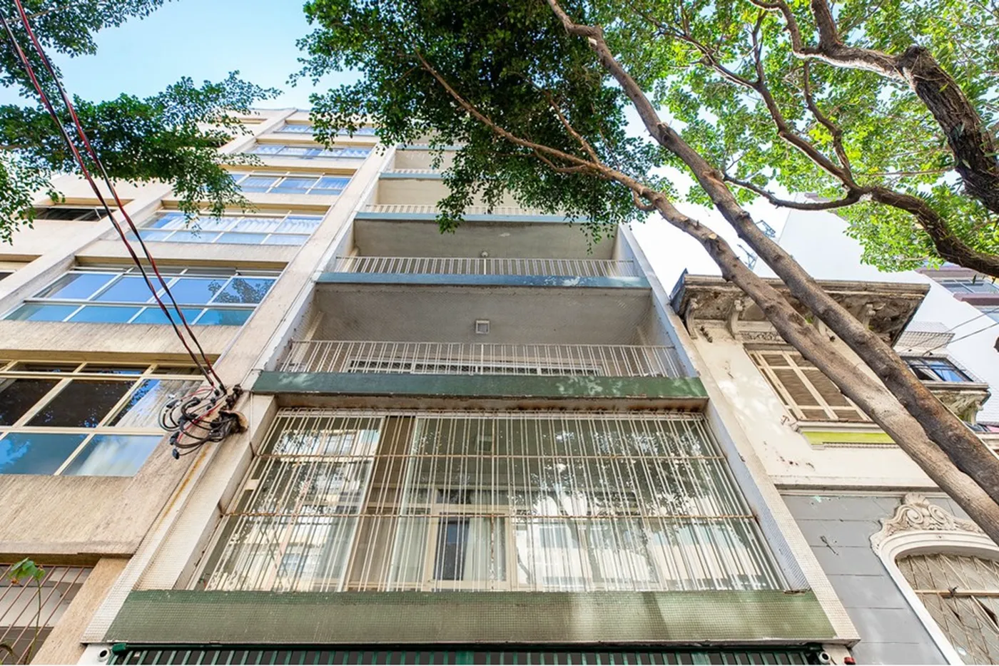 BRB 120 Apto 601241056-35 - REMAX Ville Exclusividades