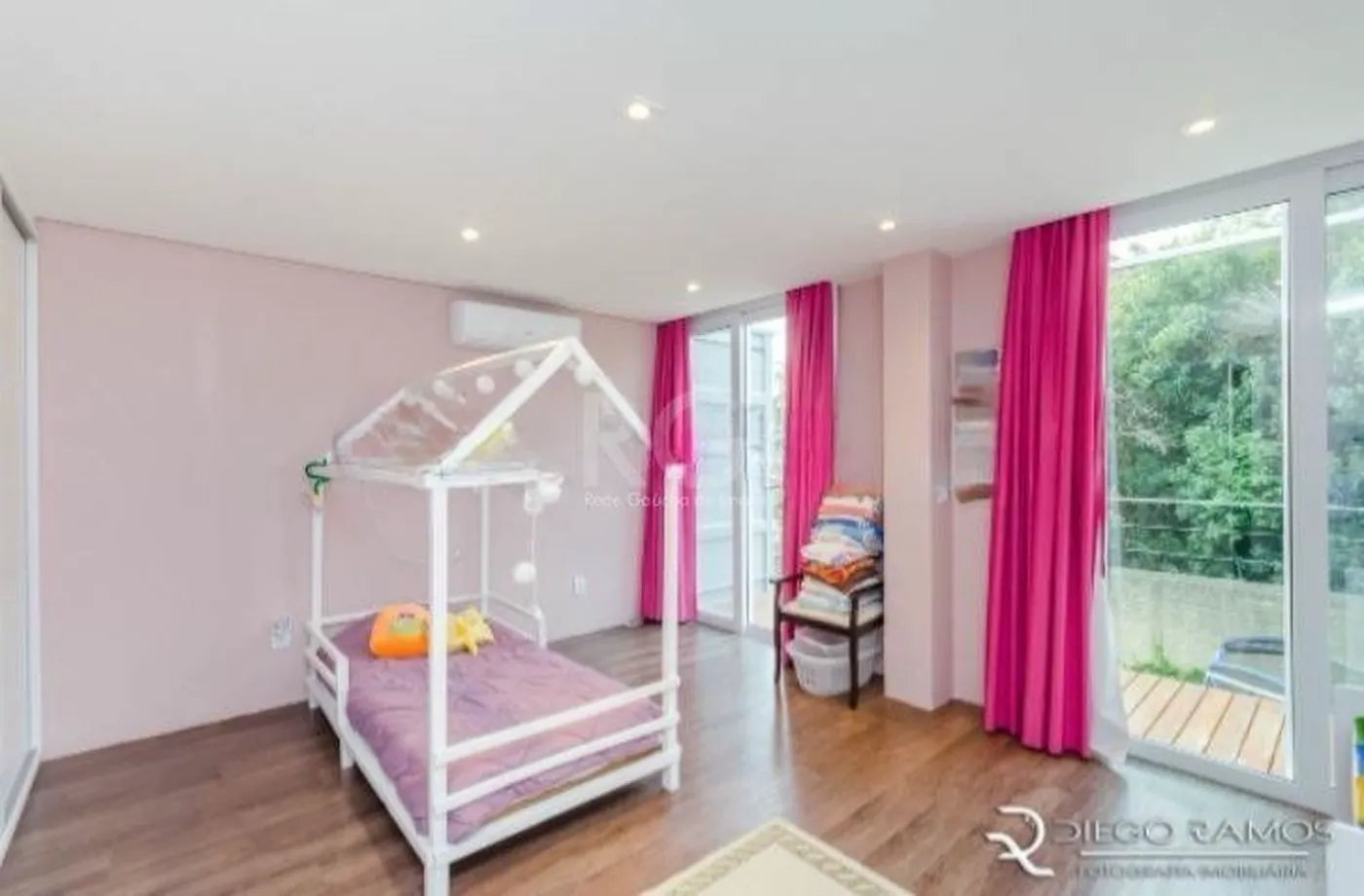 TFO 1240 Casa 13752-BT - Berté Imóveis Exclusividades