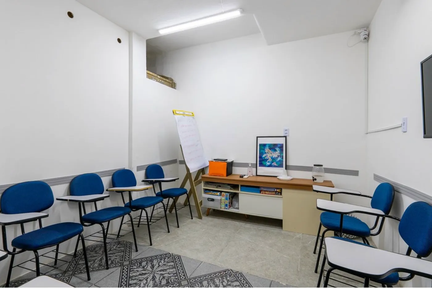 CBSP 406 Prédio 601131009-81 - REMAX Ares Exclusividades