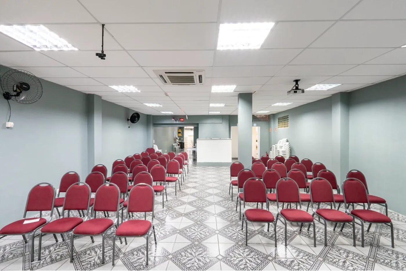 CBSP 406 Prédio 601131009-81 - REMAX Ares Exclusividades