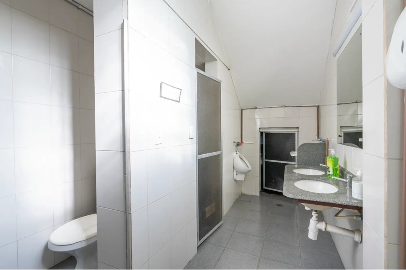 CBSP 406 Prédio 601131009-81 - REMAX Ares Exclusividades