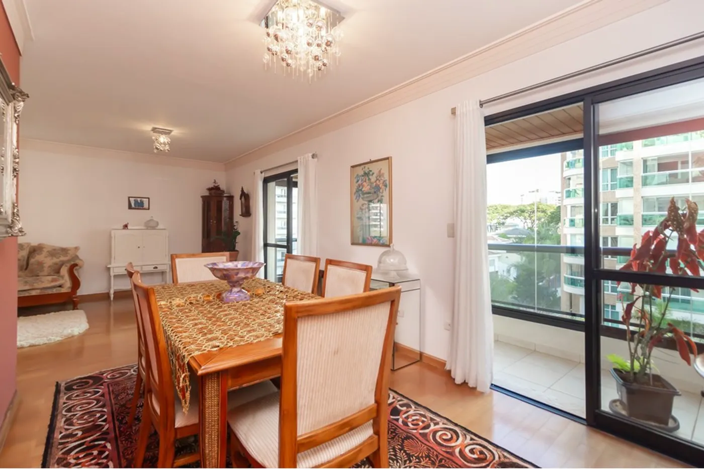 ADSDGC 280 Apto 602291040-10 - REMAX B12 Exclusividades