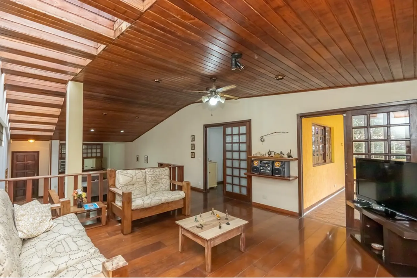PMMBS 120 Casa 602291040-18 - REMAX B12 Exclusividades