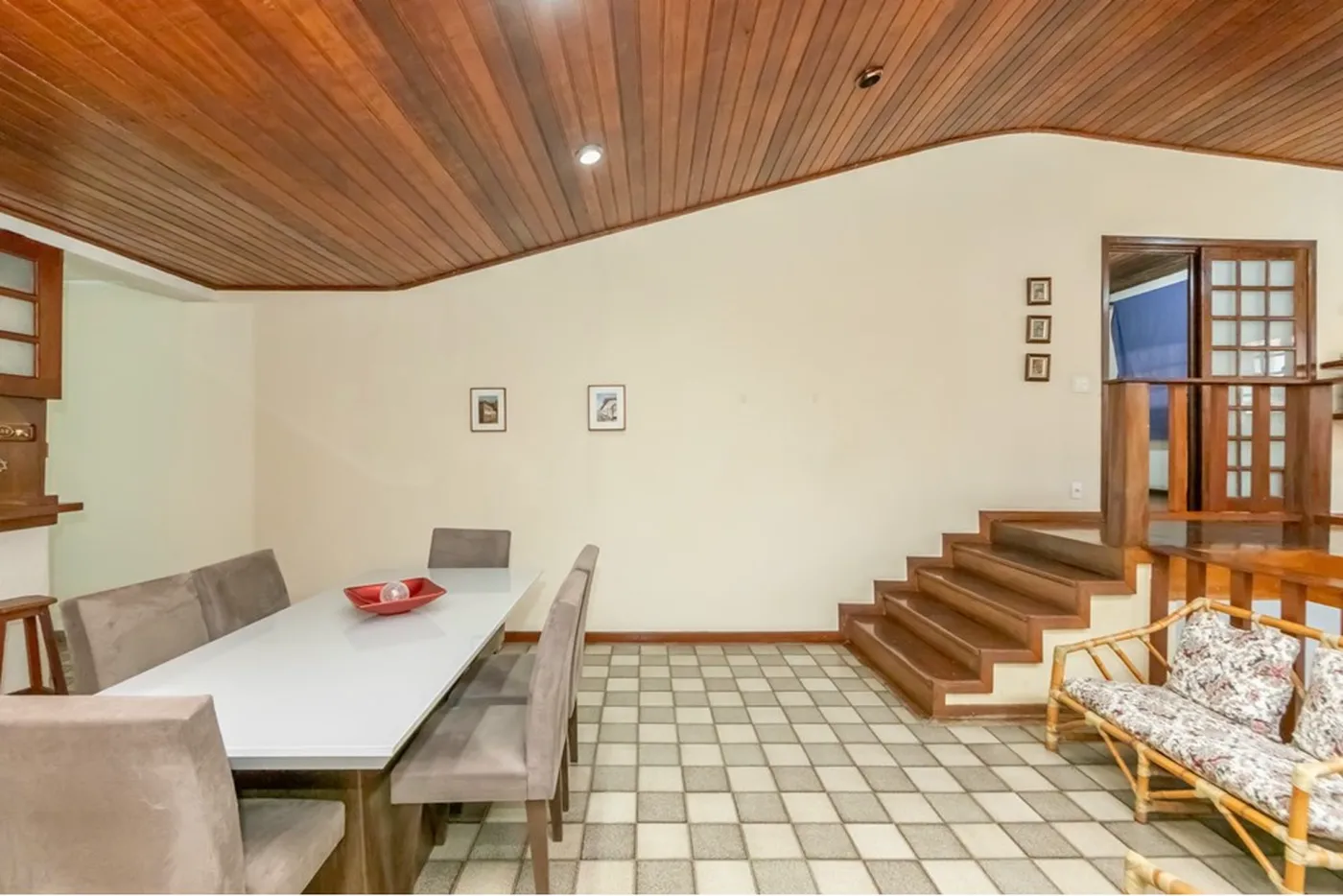 PMMBS 120 Casa 602291040-18 - REMAX B12 Exclusividades