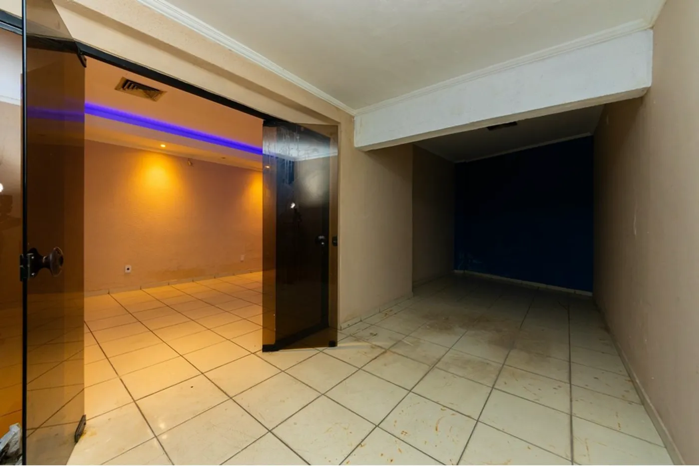 JVCCC 3494 Loja 602291040-8 - REMAX B12 Exclusividades JVCCC 3494 Loja 602291040-8 - REMAX B12 Exclusividades
