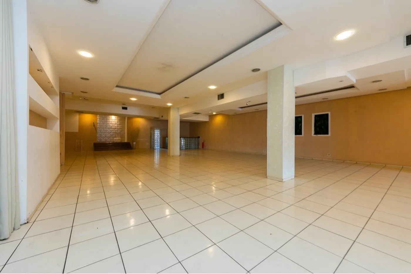 JVCCC 3494 Loja 602291040-8 - REMAX B12 Exclusividades JVCCC 3494 Loja 602291040-8 - REMAX B12 Exclusividades