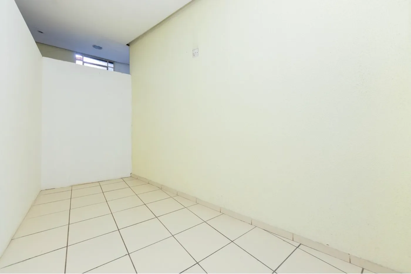 JVCCC 3494 Loja 602291040-8 - REMAX B12 Exclusividades JVCCC 3494 Loja 602291040-8 - REMAX B12 Exclusividades