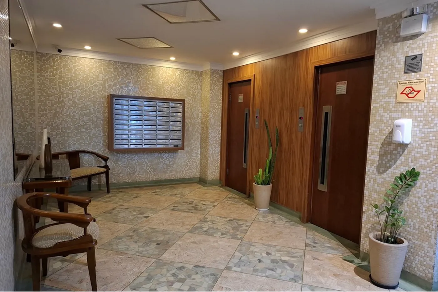 CEP 96 Apto 601081096-4 - REMAX Lepex Exclusividades