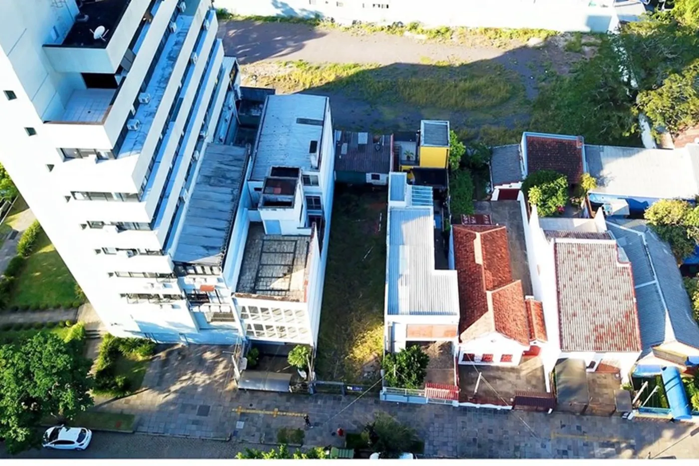 SGJ 684 Lote 610441004-4 - REMAX Diamond Orla Exclusividades