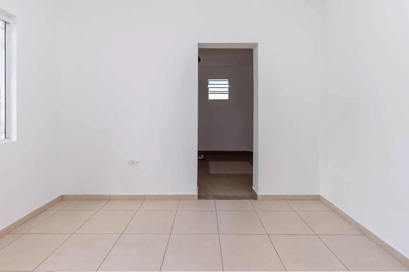 ÁFÁF 1438 Prédio 602291016-159 - REMAX B12 Exclusividades
