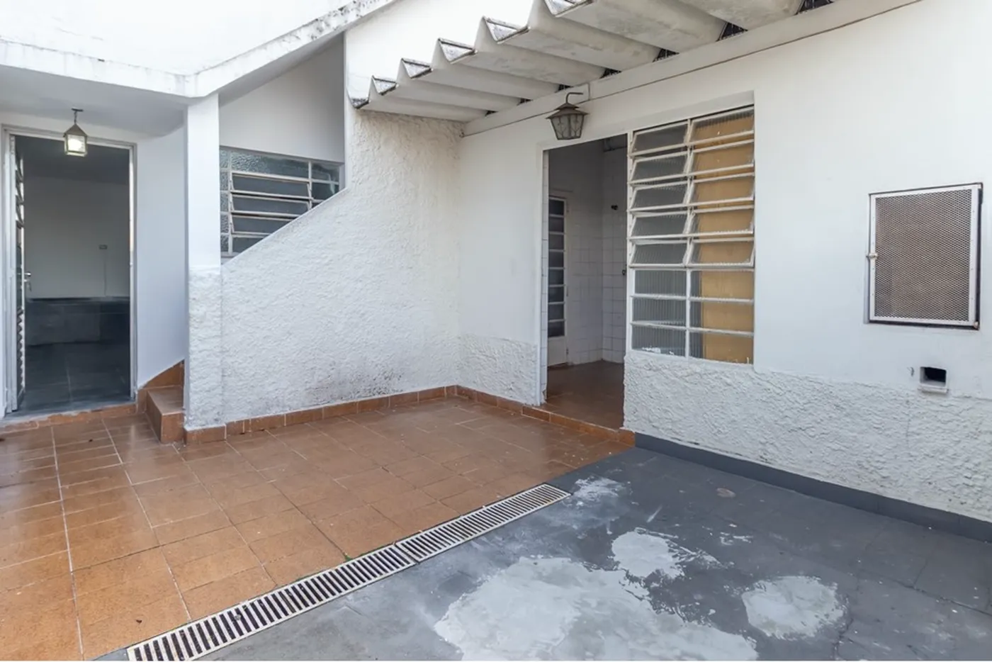 ÁFÁF 1438 Prédio 602291016-159 - REMAX B12 Exclusividades