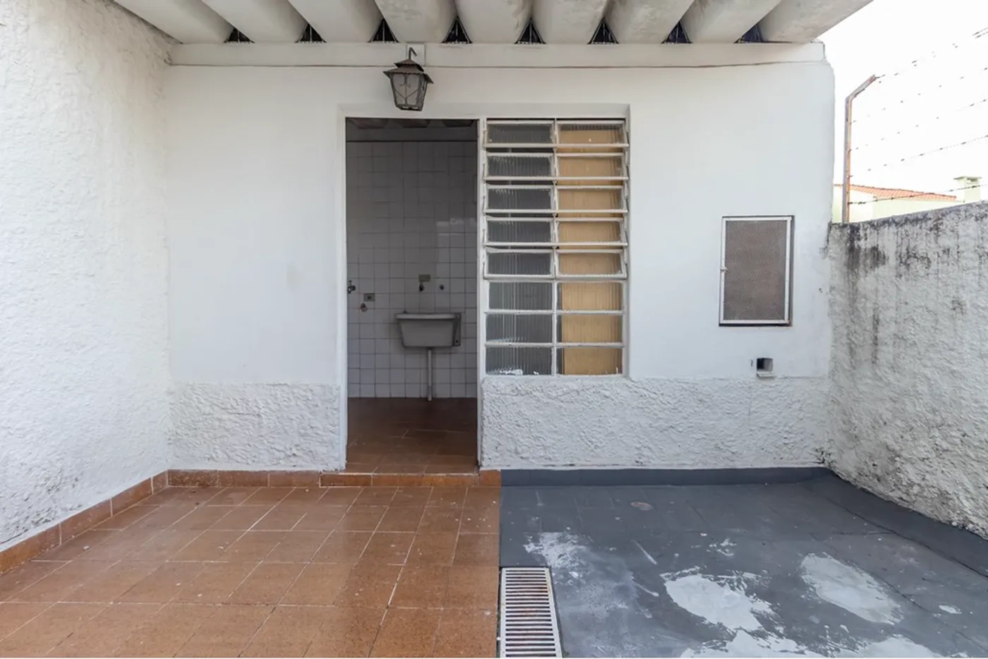 ÁFÁF 1438 Prédio 602291016-159 - REMAX B12 Exclusividades
