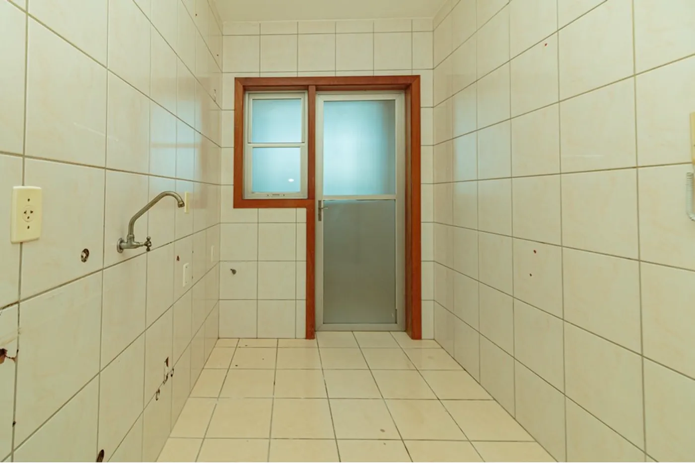 CDC 3156 Apto 610221003-312 - REMAX Donno Exclusividades