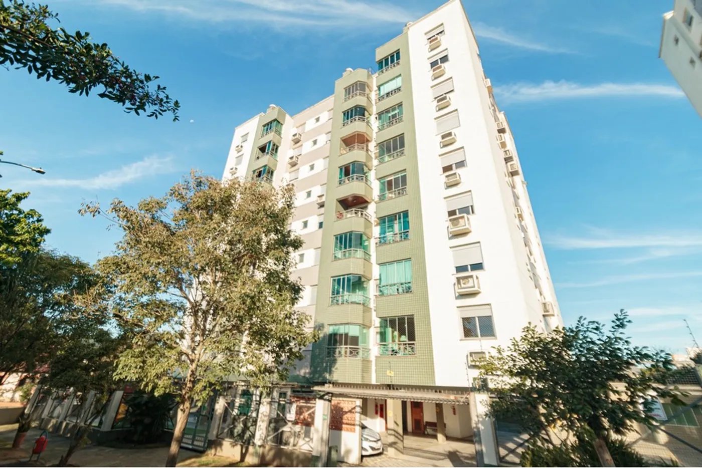 CDC 3156 Apto 610221003-312 - REMAX Donno Exclusividades