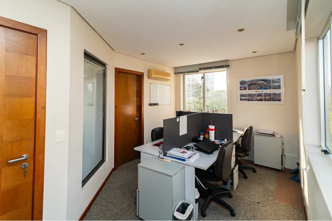MDB 230 Sala 610221070-6 - REMAX Donno Exclusividades