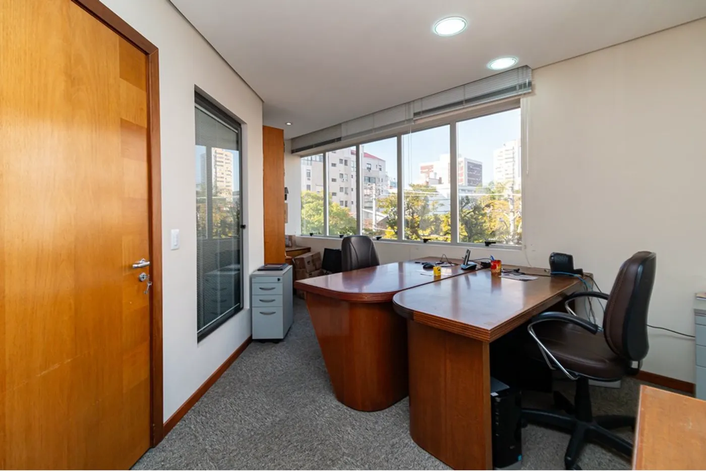 MDB 230 Sala 610221070-6 - REMAX Donno Exclusividades