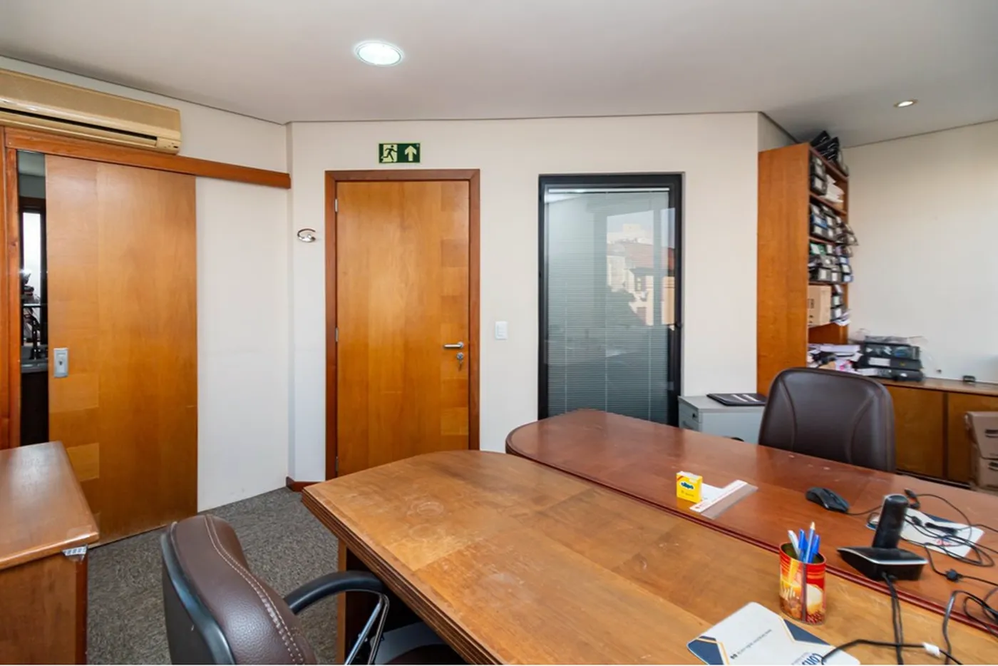 MDB 230 Sala 610221070-6 - REMAX Donno Exclusividades
