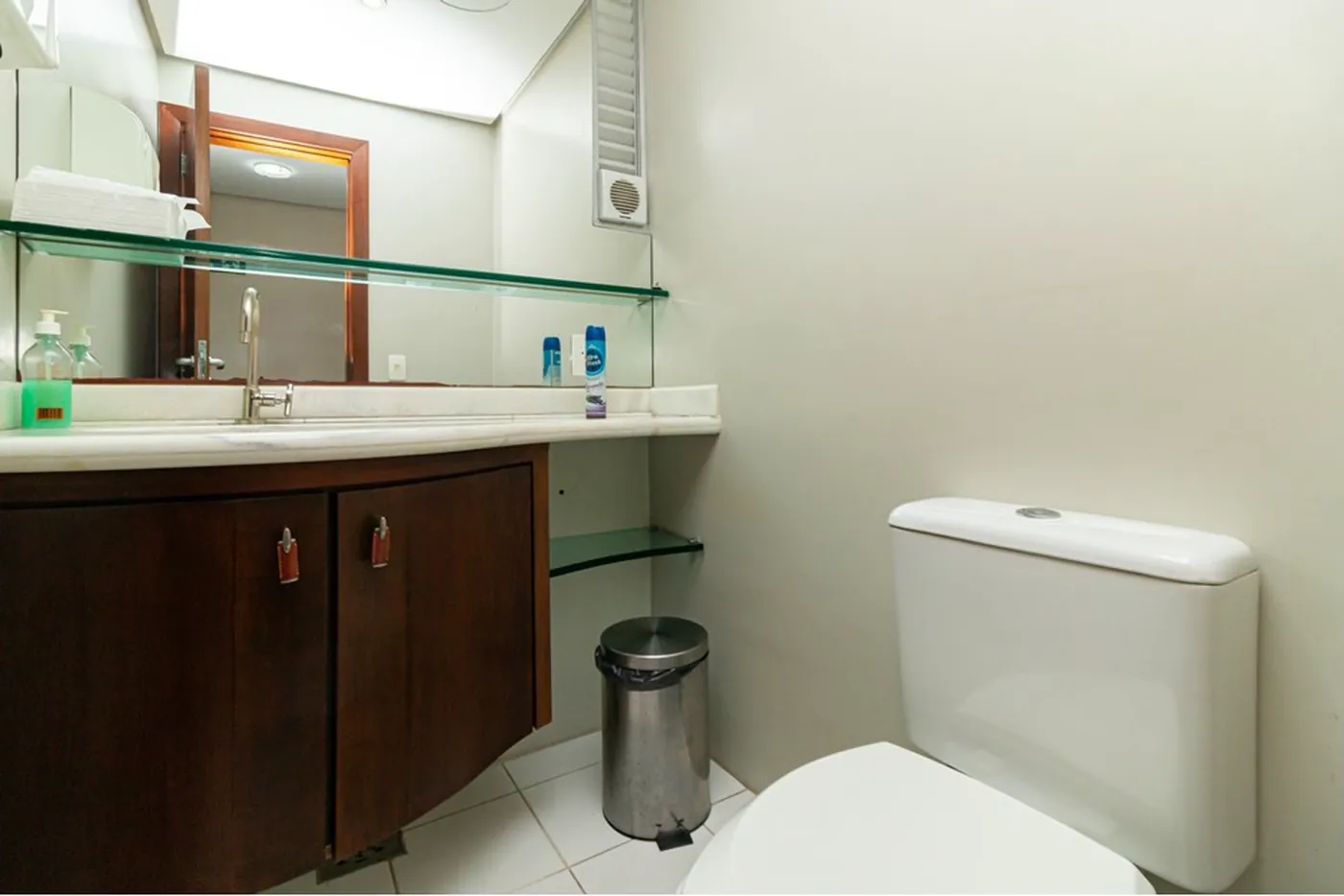 MDB 230 Sala 610221070-6 - REMAX Donno Exclusividades