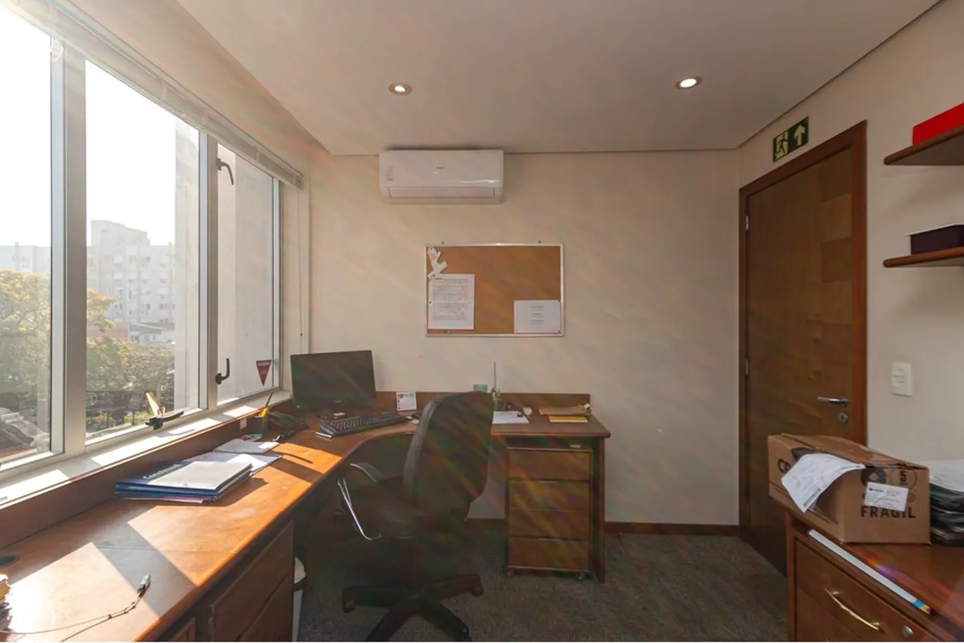 MDB 230 Sala 610221070-6 - REMAX Donno Exclusividades