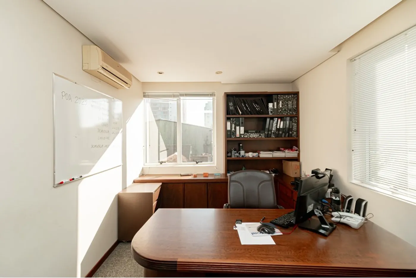 MDB 230 Sala 610221070-6 - REMAX Donno Exclusividades