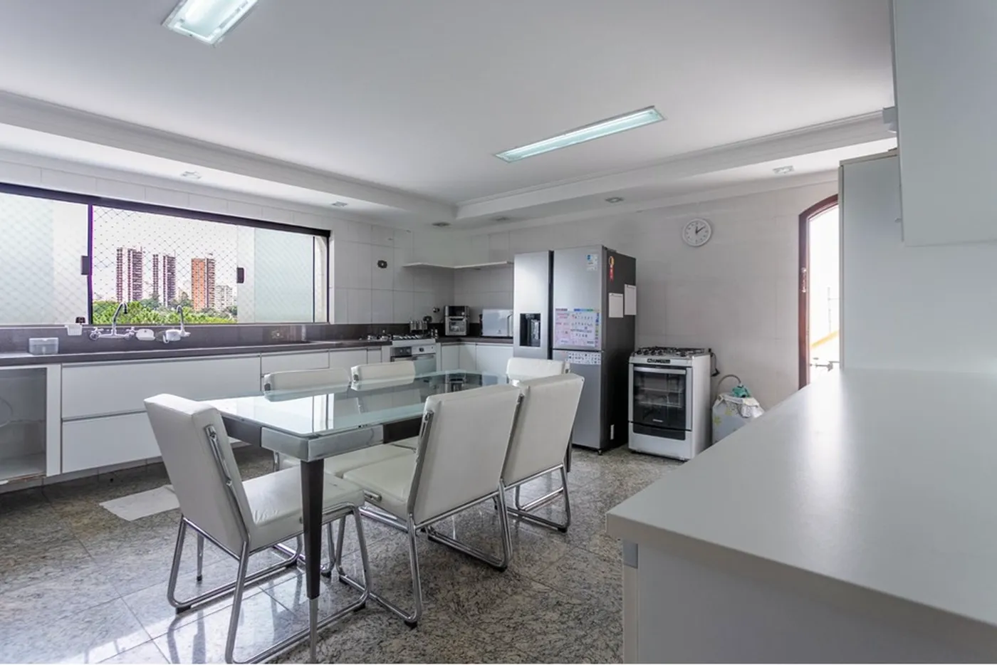 JFSDS 331 601301062-14 - Remax Studio 76 Exclusividades