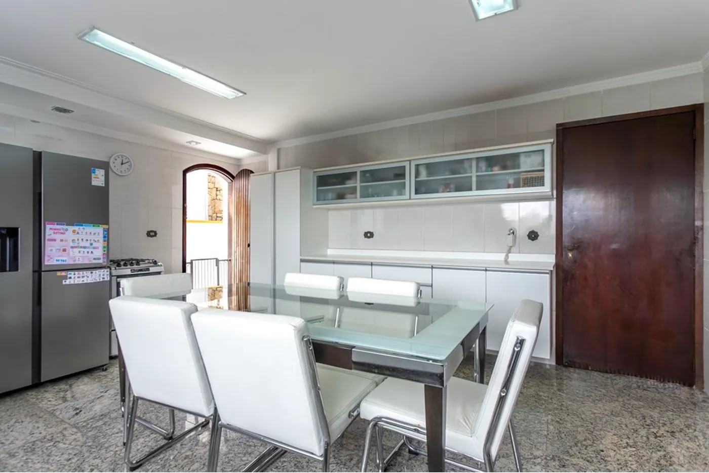 JFSDS 331 601301062-14 - Remax Studio 76 Exclusividades