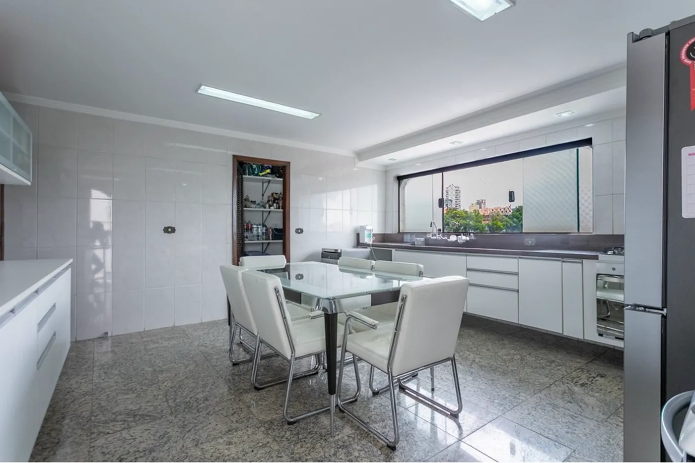 JFSDS 331 601301062-14 - Remax Studio 76 Exclusividades