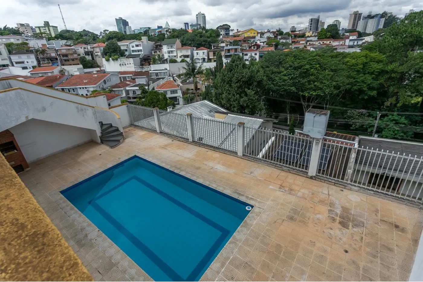 JFSDS 331 601301062-14 - Remax Studio 76 Exclusividades
