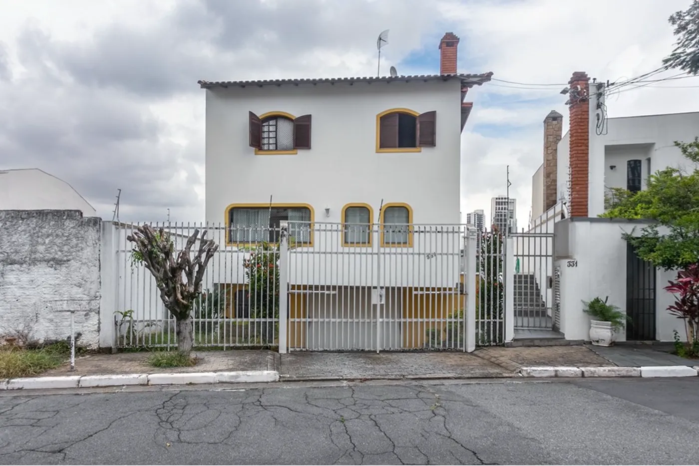 JFSDS 331 601301062-14 - Remax Studio 76 Exclusividades