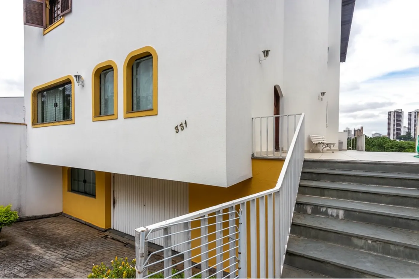 JFSDS 331 601301062-14 - Remax Studio 76 Exclusividades