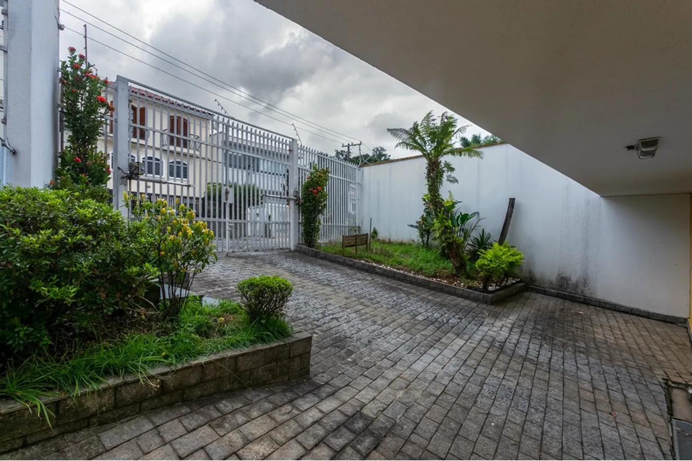 JFSDS 331 601301062-14 - Remax Studio 76 Exclusividades