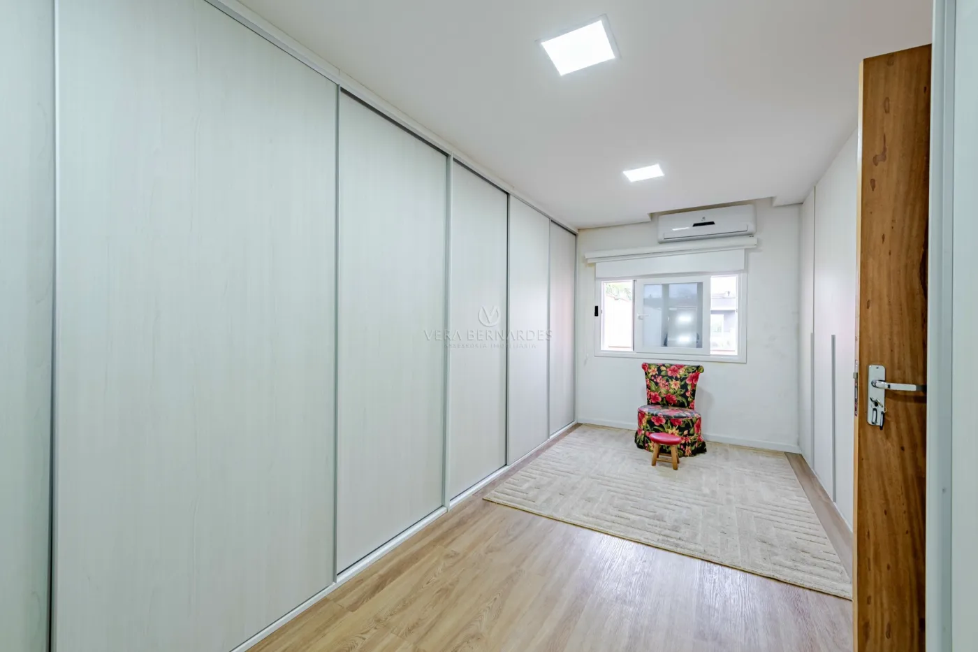 VAG 208 Casa 50732 - VB Assessoria Imobiliária Exclusividades
