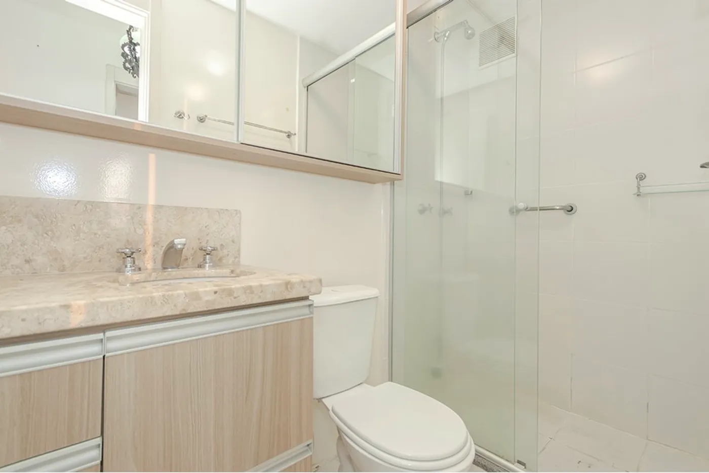 SEFRS 720 Apto 612521044-62 - REMAX Place Exclusividades