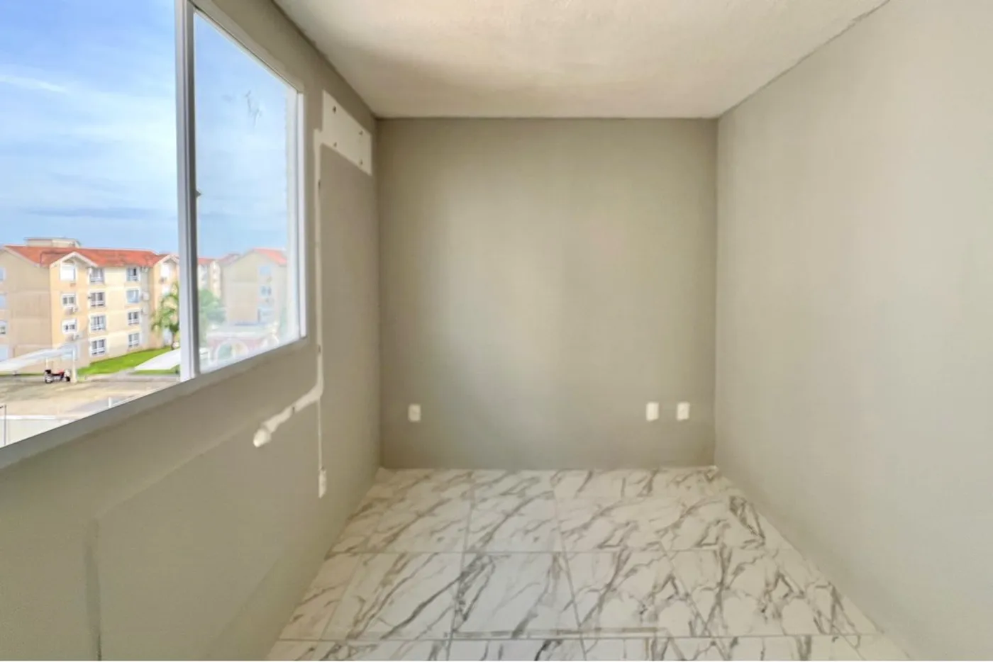 MGRFB 303 Apto 610241030-43 - REMAX 520 Exclusividades
