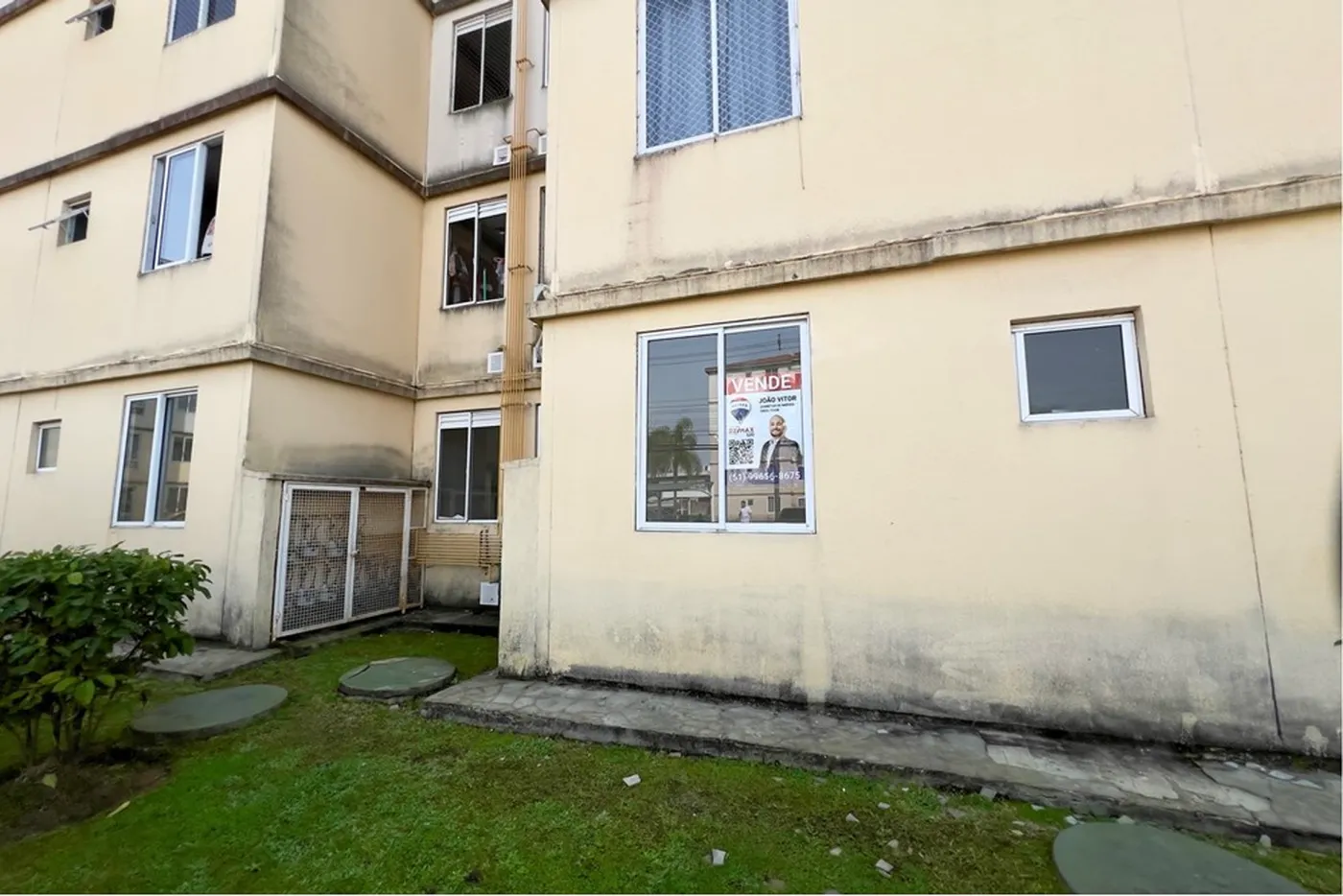 FDJB 1852 Apto 610241030-42 - REMAX 520 Exclusividades