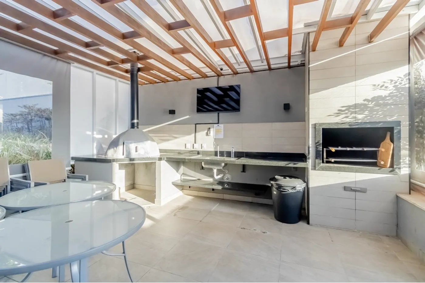 SDSP 373 Apto 602031008-67 - REMAX Classique Exclusividades