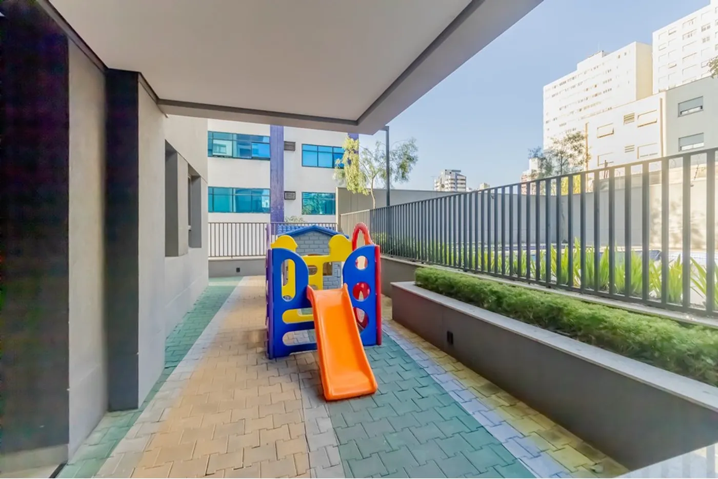 SDSP 373 Apto 602031008-67 - REMAX Classique Exclusividades